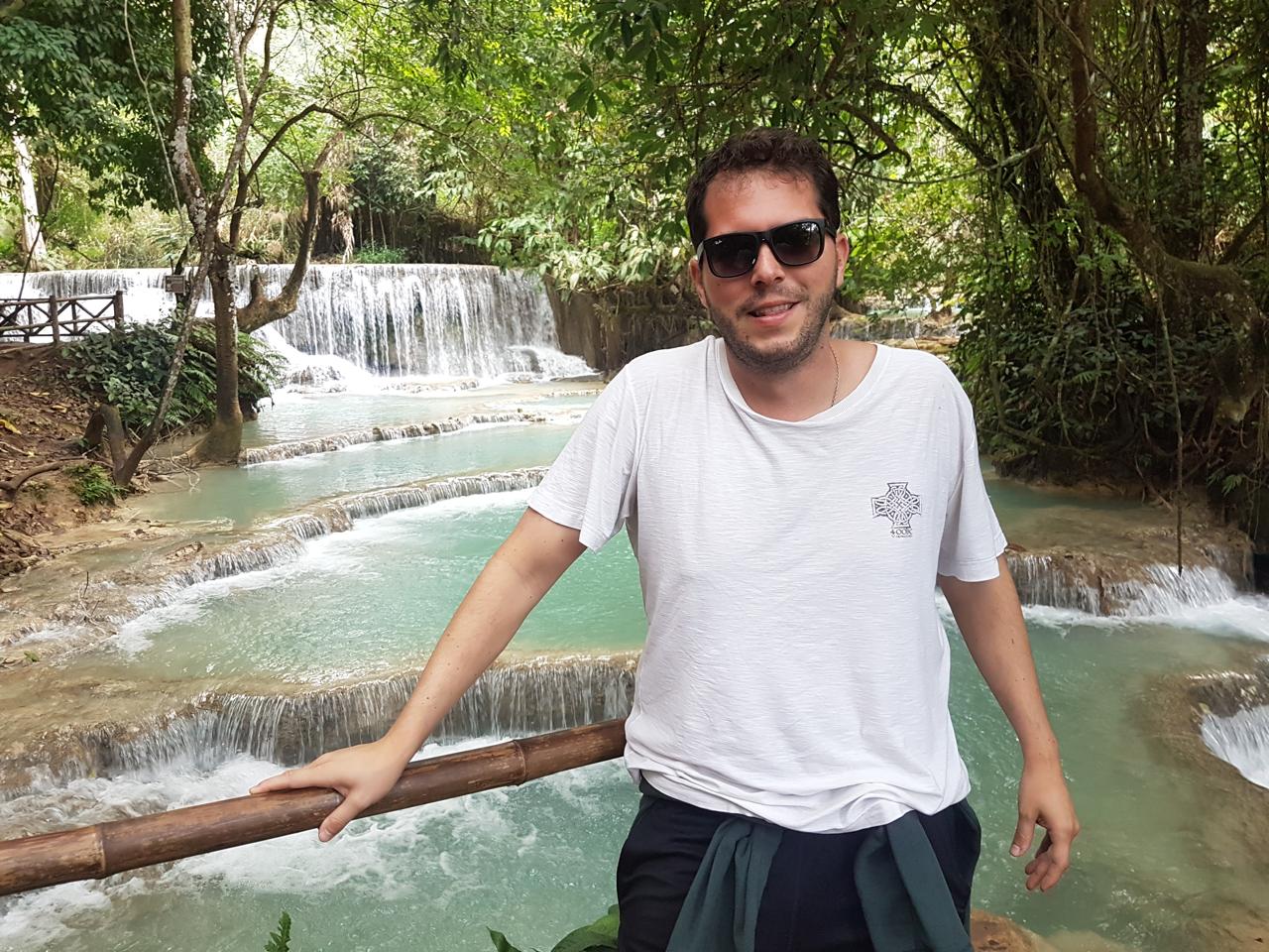 Thiago em Kuang Si Falls, Laos